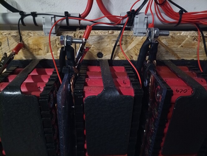 5746=1518-KW08_DIY_18650_Powerwall_Spind5_08.jpg