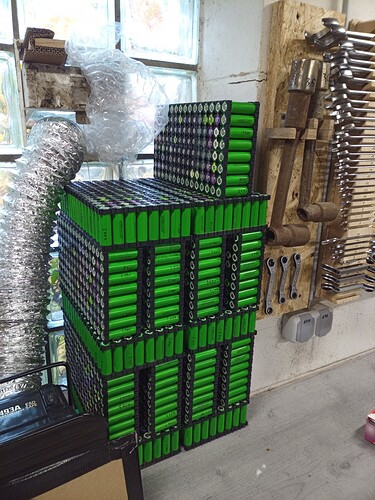 4169=1164-KW44_Solarakku_mit_5040_LiIon_18650_Zellen_bauen_36.jpg