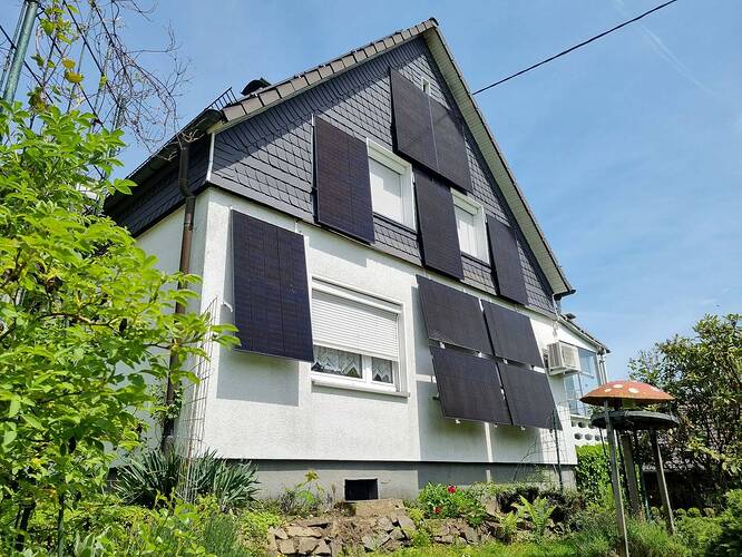 Fassade Mai 2023.jpg