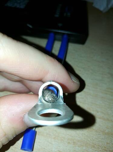 25mm² angedrückt.jpg