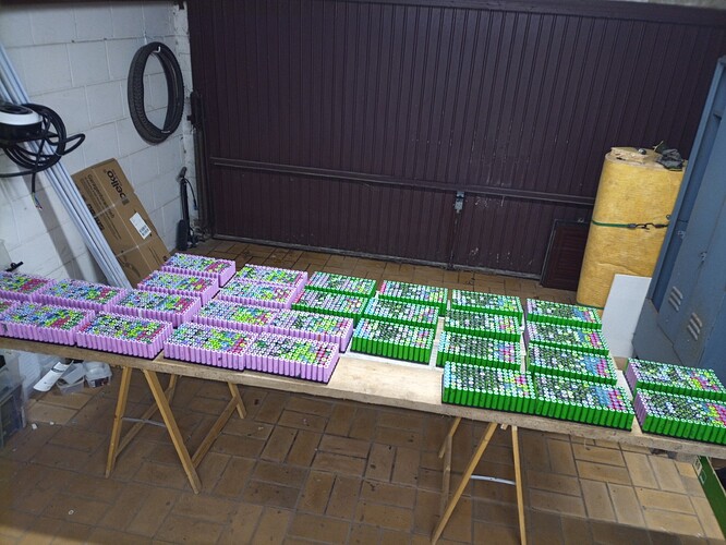 4169=1161-KW44_Solarakku_mit_5040_LiIon_18650_Zellen_bauen_24.jpg