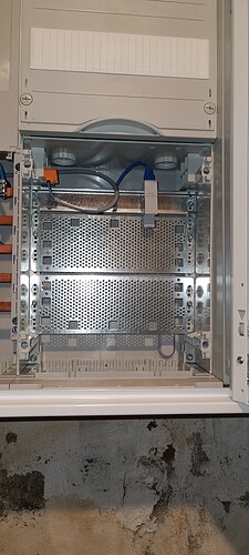 1733570175411