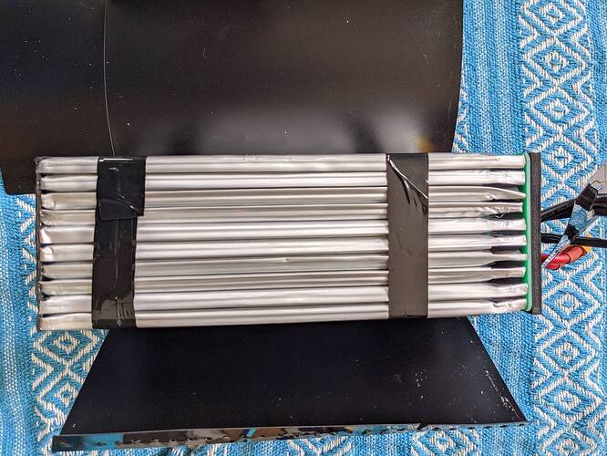 _pylo_inside_pouch.jpg