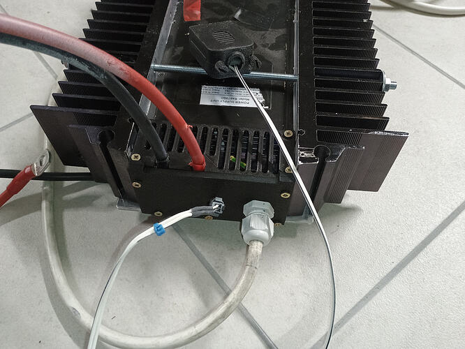 Huawei_r4850g2-Kuehler