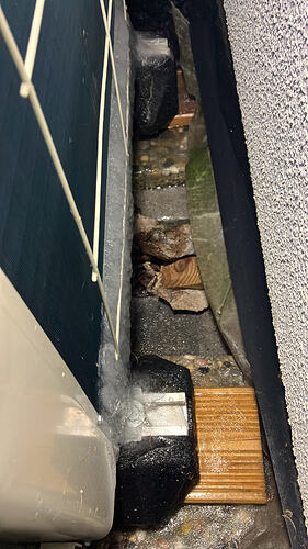 7AAAF56C-3DD1-419A-9C46-4C6D0304642E