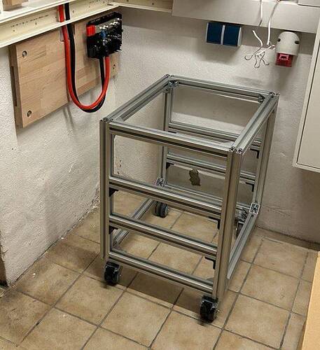 batterieschrank1.JPG
