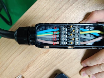 maxsel-solarenergie-sonnenenergie-photovoltaikanlage-Hoymiles-HMT-T-Knot-AC-Kabel-3m-2-3_.jpg