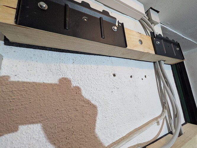 PXL_20251203_174731109