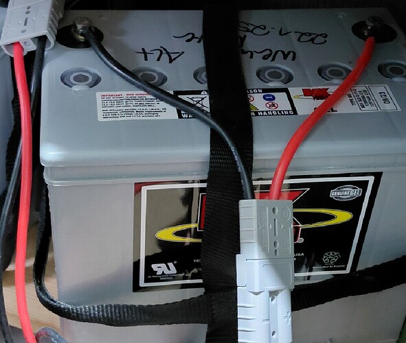 20251007_084631-GEL-Akku-12V-MK-Battery-Komplett-kleiner