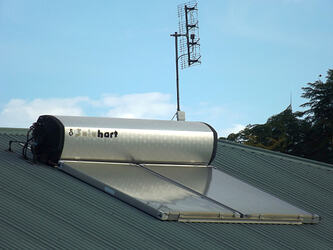 Solar_rooftop_panel_Laidley,_Queensland