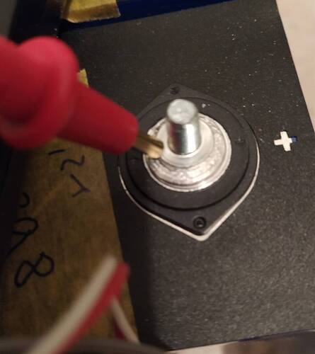 Messpunkt Detail Auflage Zellenverbinder.jpg