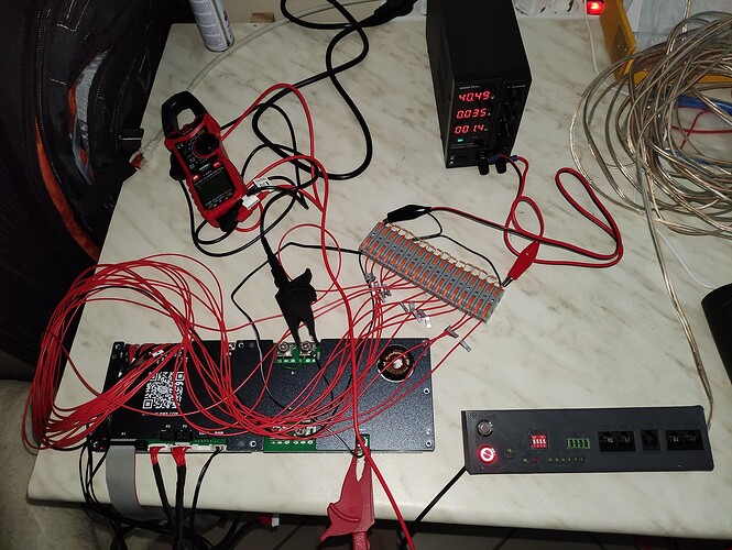 Inbetriebnahme JK BMS an Labornetzteil mit Widerstand-Batterie-Simulator
