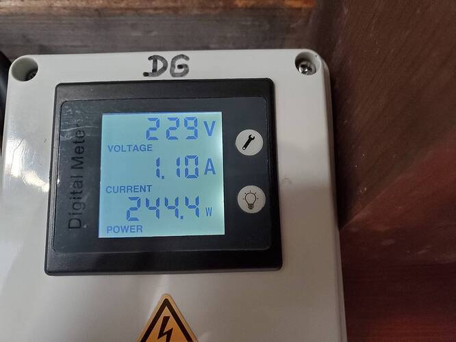 EZ1-M_800W_320.jpg