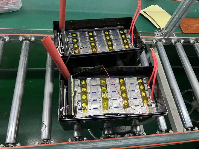 Wulills Lifepo4 100Ampere.jpg